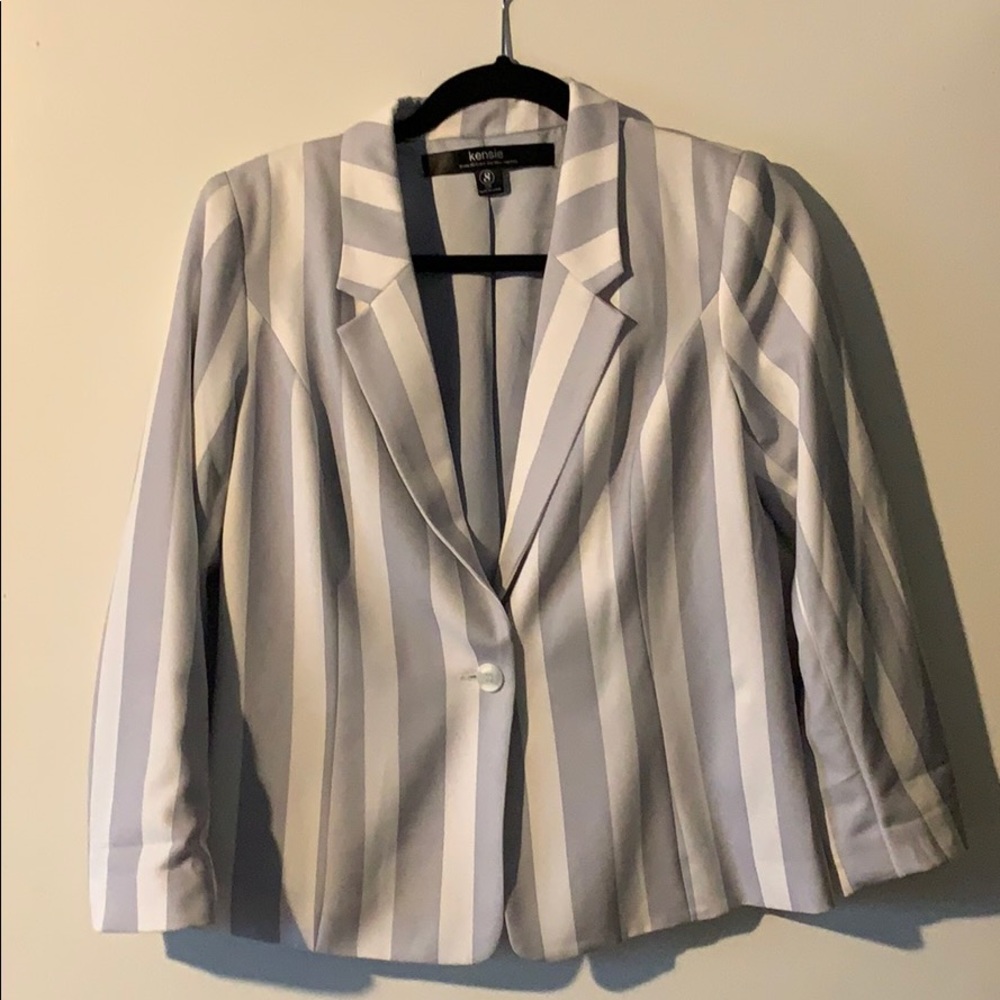 Kensie Blazer